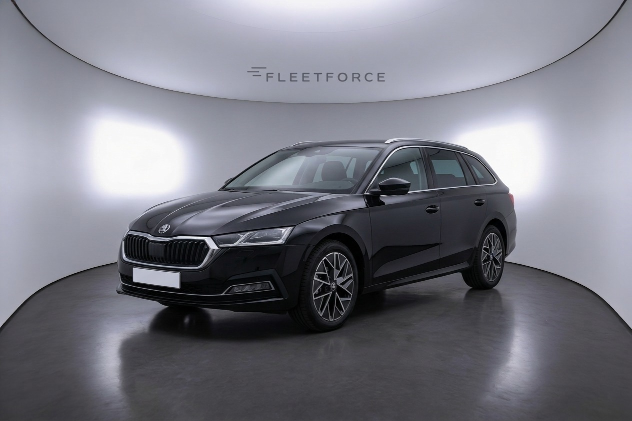Skoda Octavia 1.5 TSI mHEV 110 kW Selection in Schwarz