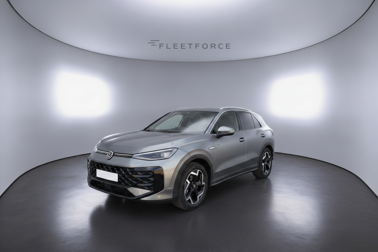 VW T-Roc 1.5 eTSI 110 kW R-Line in Grau