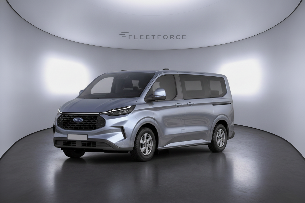 Ford Tourneo Custom Titanium in Silber