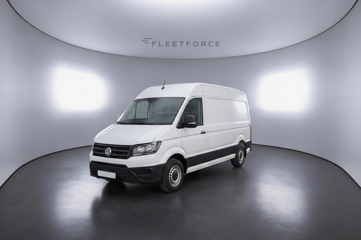 VW Crafter Kasten 35 mittellang Hochdach FWD in Weiß