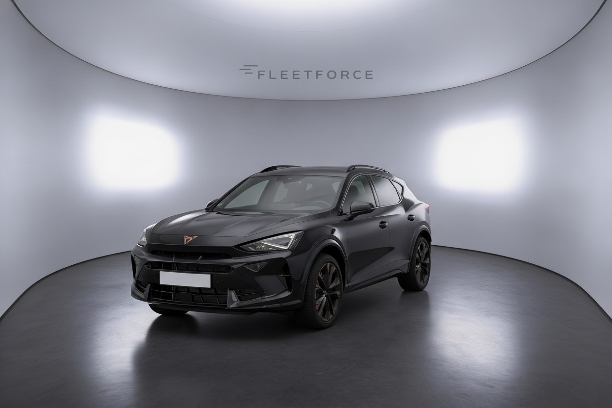 Cupra Formentor VZ 1.5 TSI e-Hybrid 200 kW in Schwarz