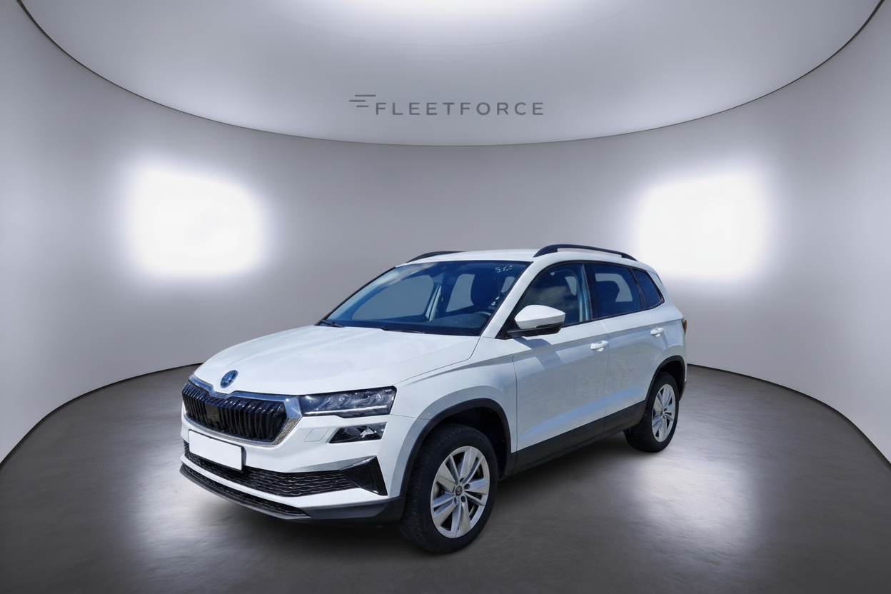 Skoda Karoq Selection in Weiß