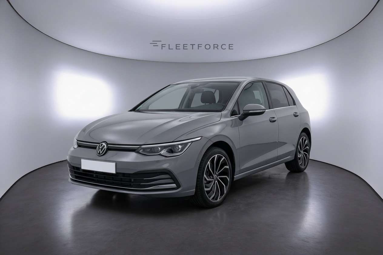 VW Golf Life in Grau