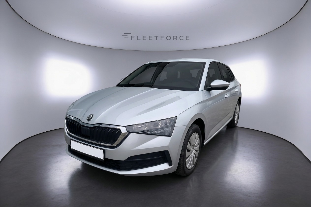 Skoda Scala Selection in Silber