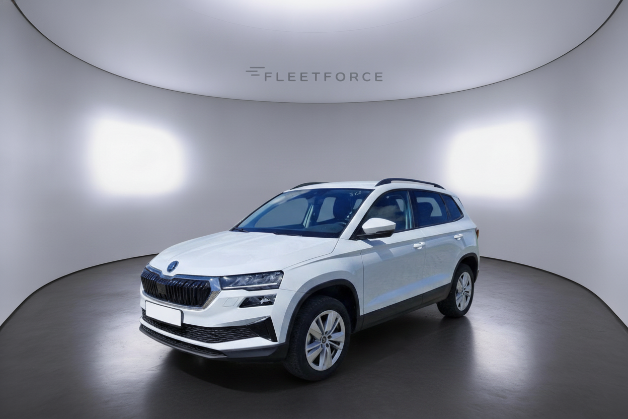 Skoda Karoq Sportline in Weiß
