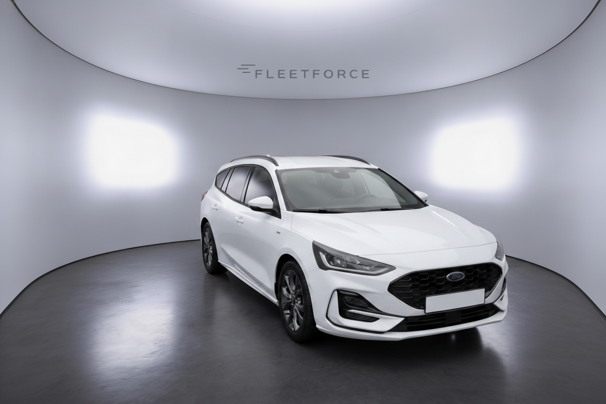 Ford Focus Turnier Titanium in Weiß