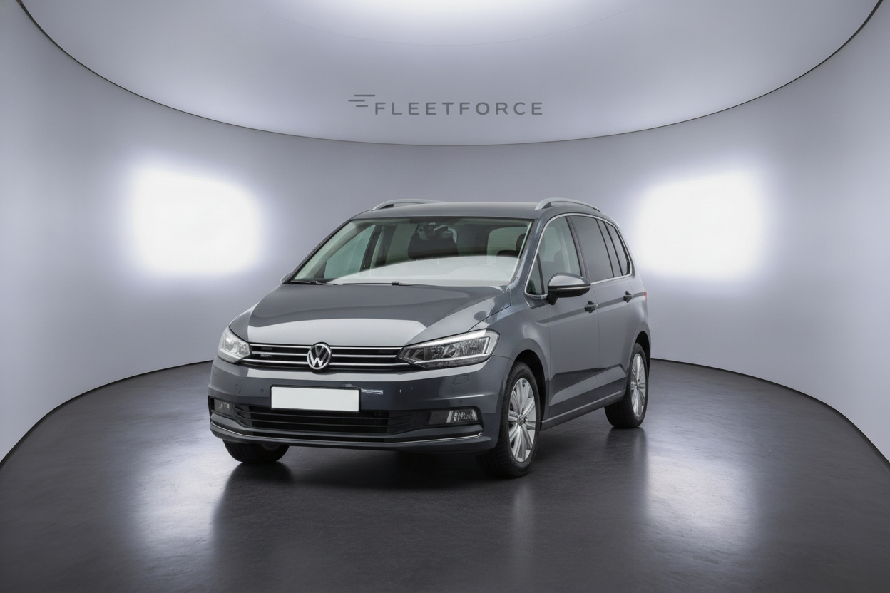 VW Touran Highline in Grau