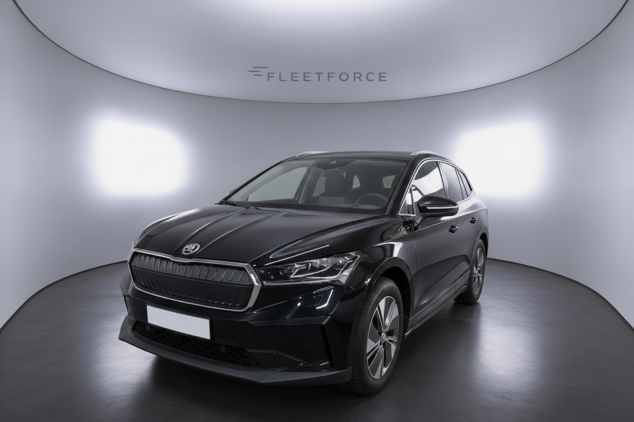 Skoda Enyaq iV 80 x Lounge in Schwarz