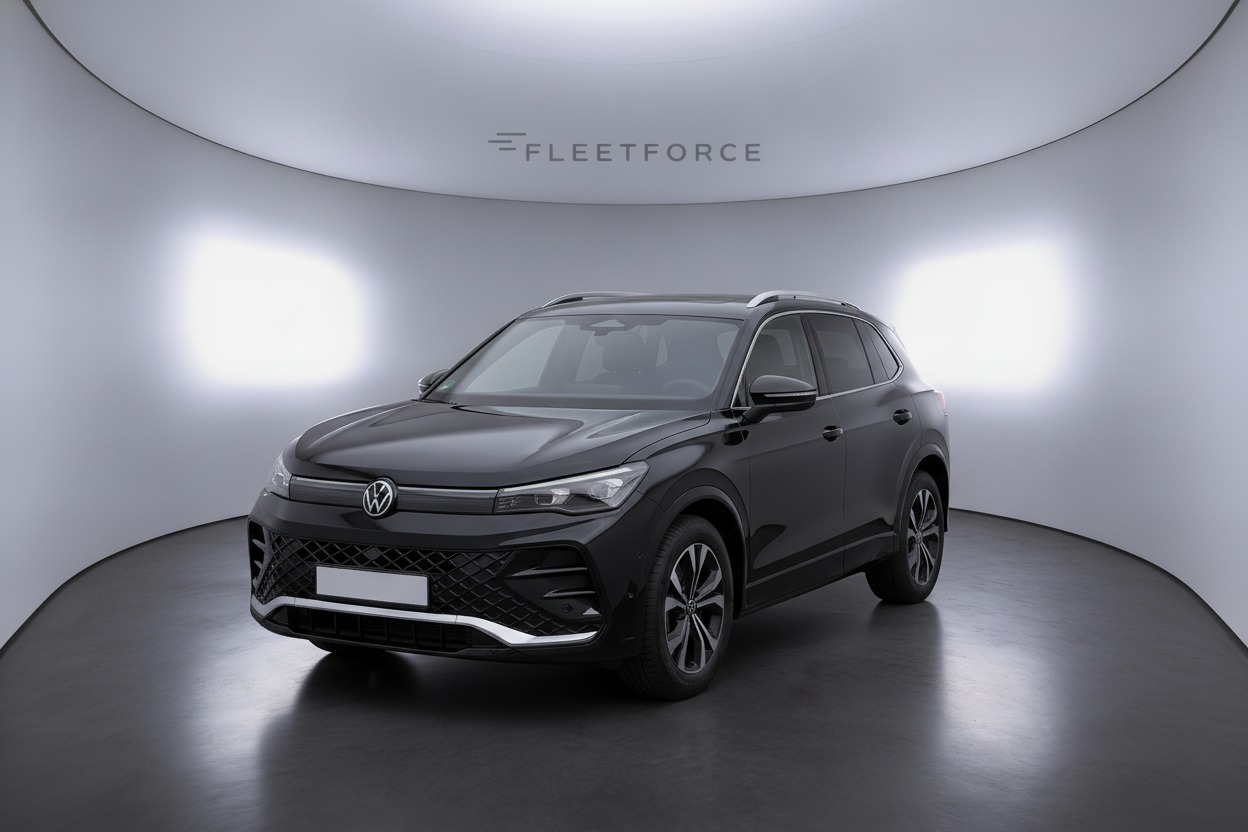 VW Tiguan 2.0 TDI 110 kW Life in Schwarz
