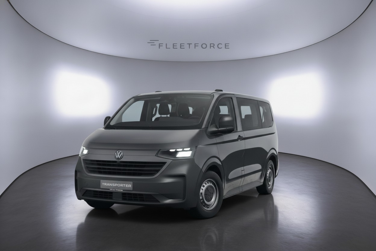 VW Caravelle langer Radstand in Schwarz