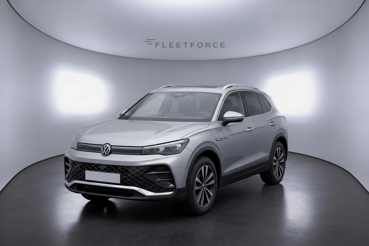 VW Tiguan 2.0 TDI 110 kW Life in Silber