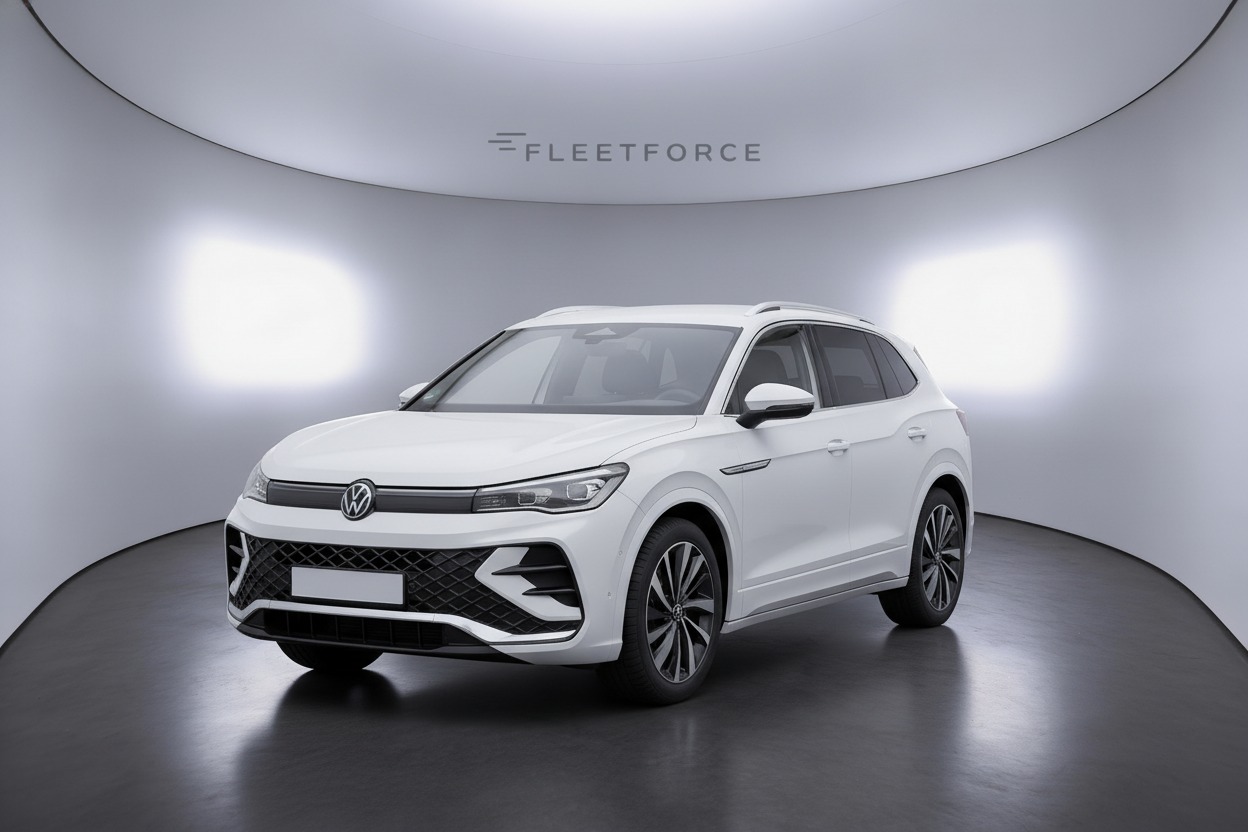 VW Tiguan 2.0 TDI 110 kW R-Line in Weiß