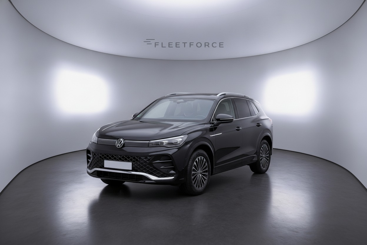 VW Tiguan 2.0 TDI 142 kW R-Line in Schwarz