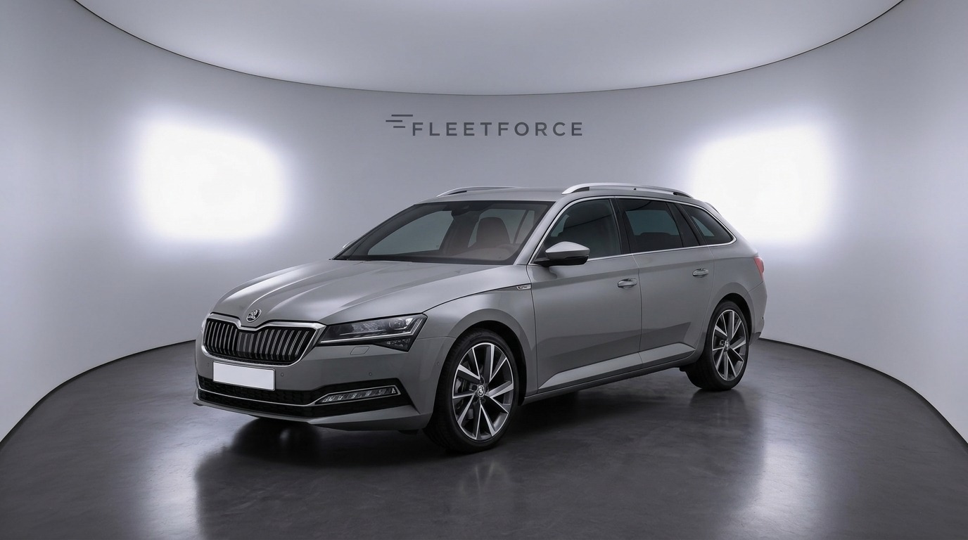 Skoda Superb Combi Sportline 4x4 in Grau