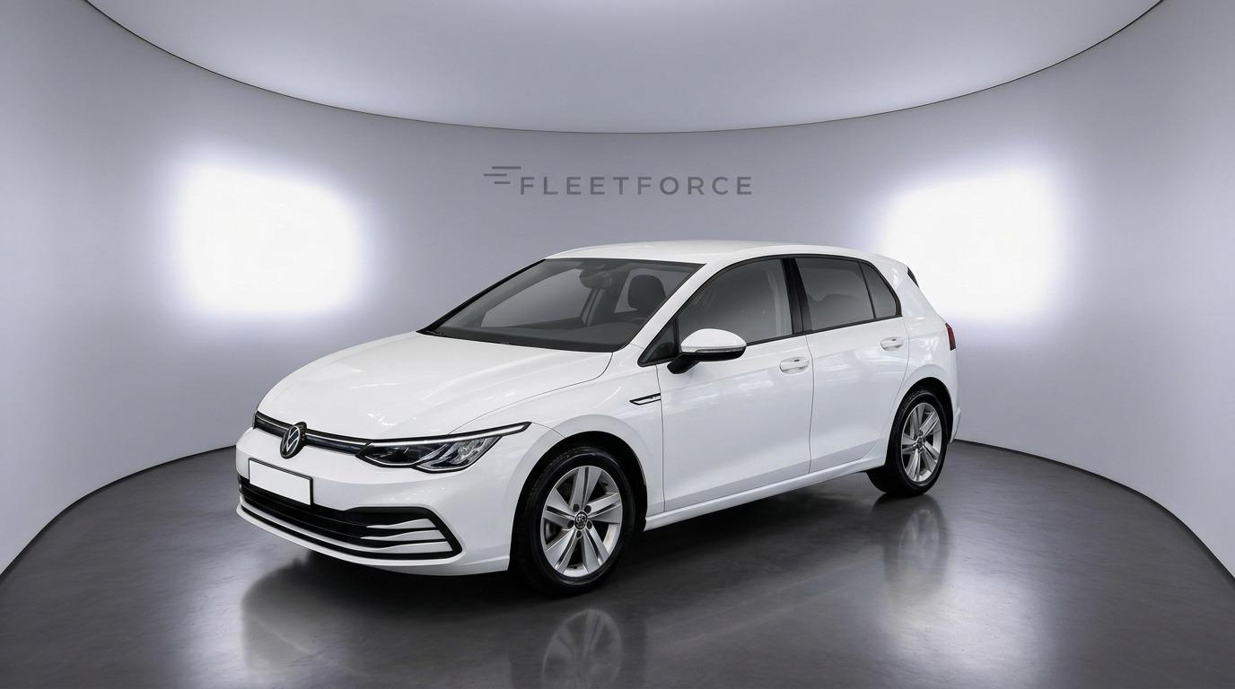 VW Golf R-Line in Weiß