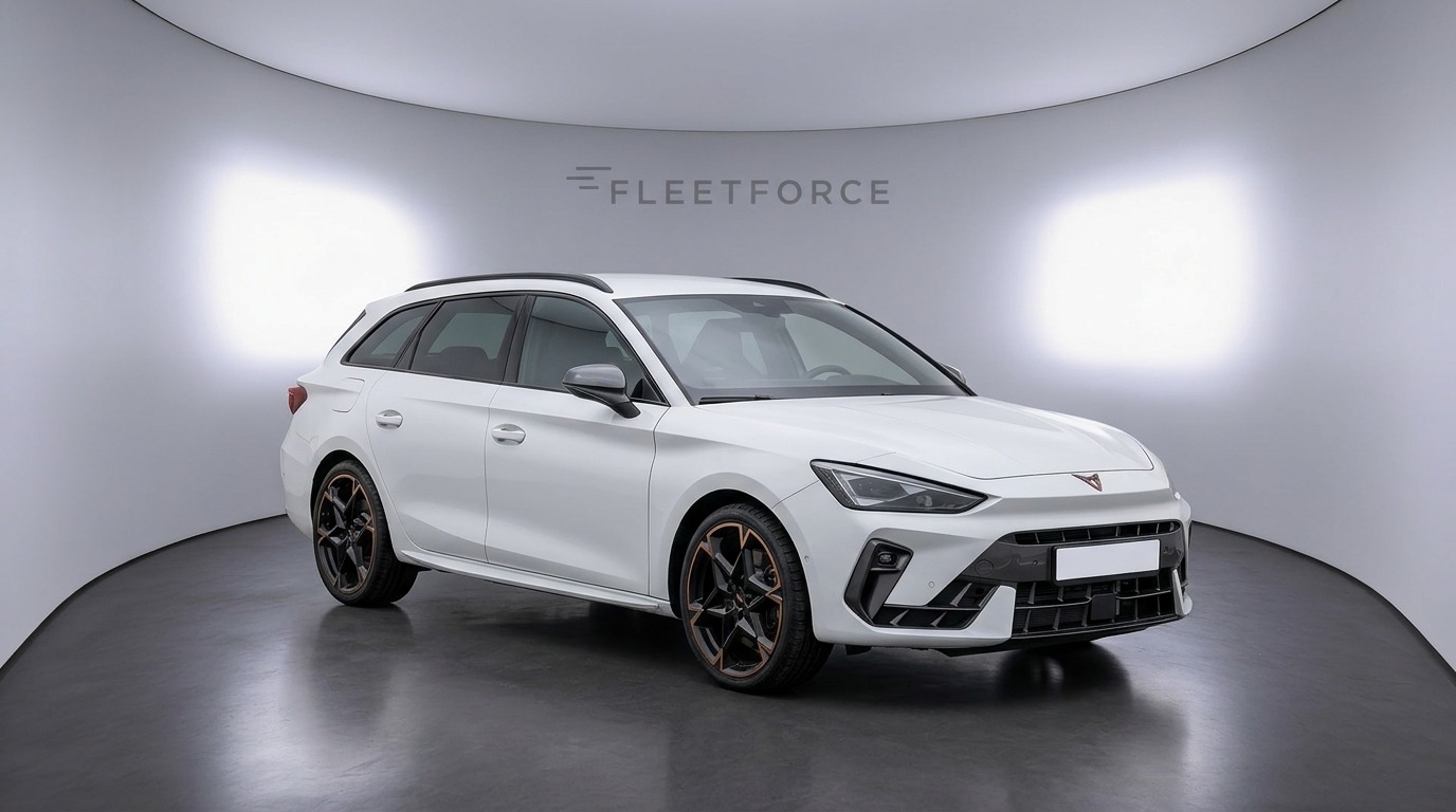 Cupra Leon Sportstourer in Weiß