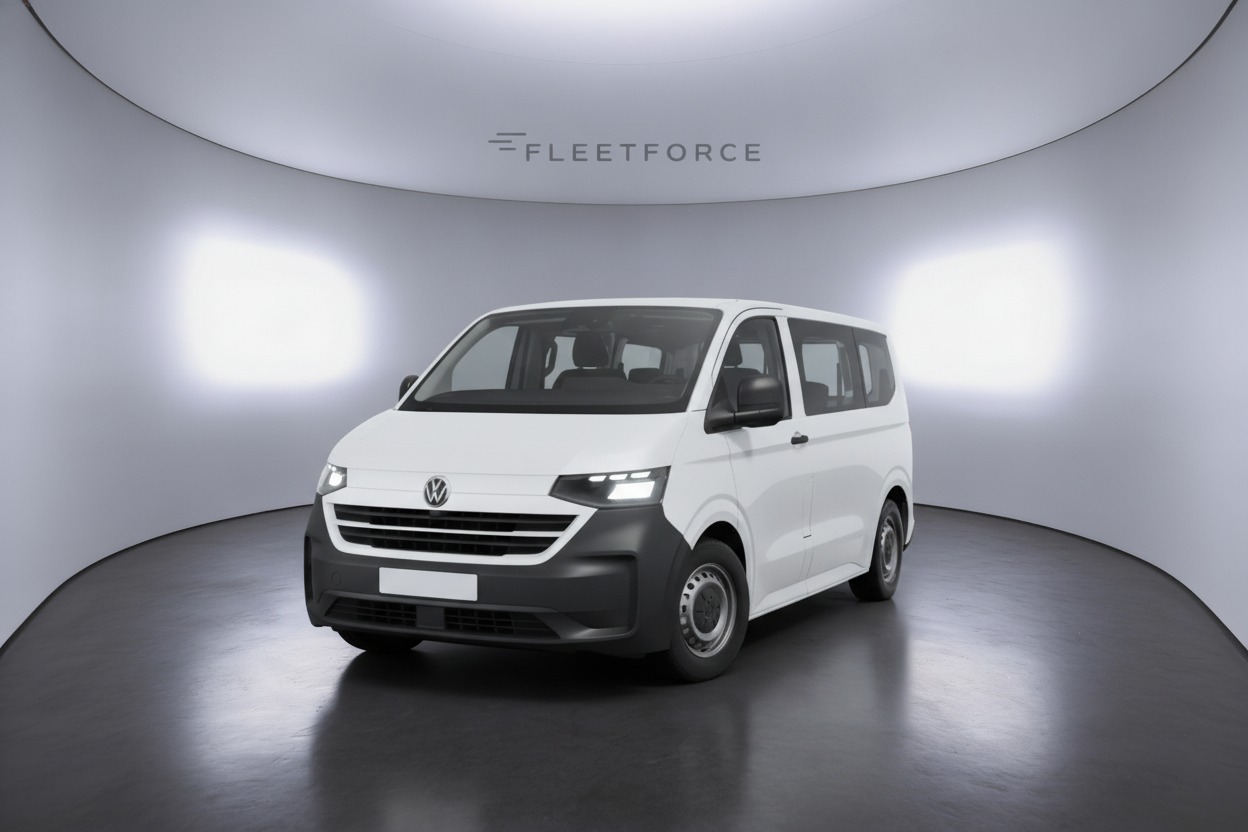 VW Caravelle in Weiß