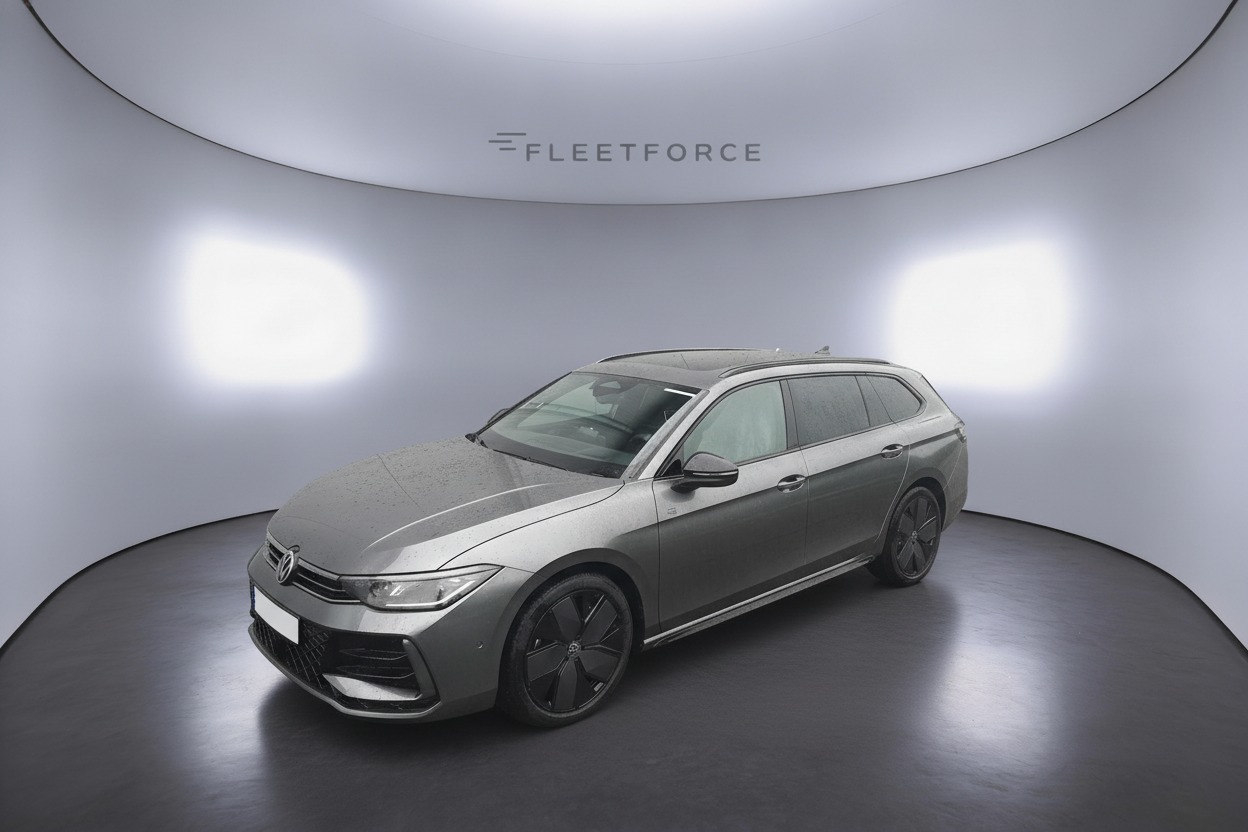 VW Passat Variant 2.0 TDI 142 kW 4Motion R-Line in Grau