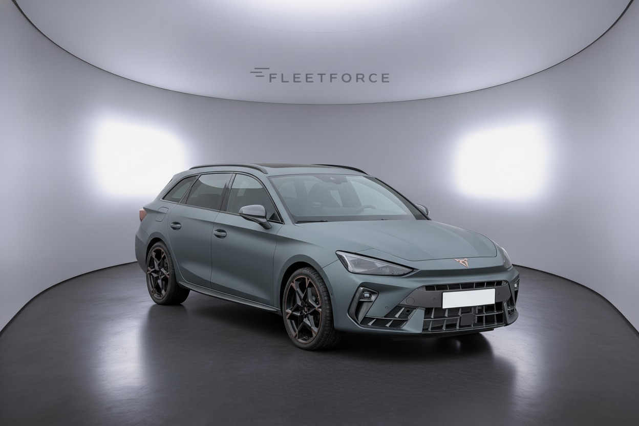 Cupra Leon 1.5 eTSI 110 kW in Grau
