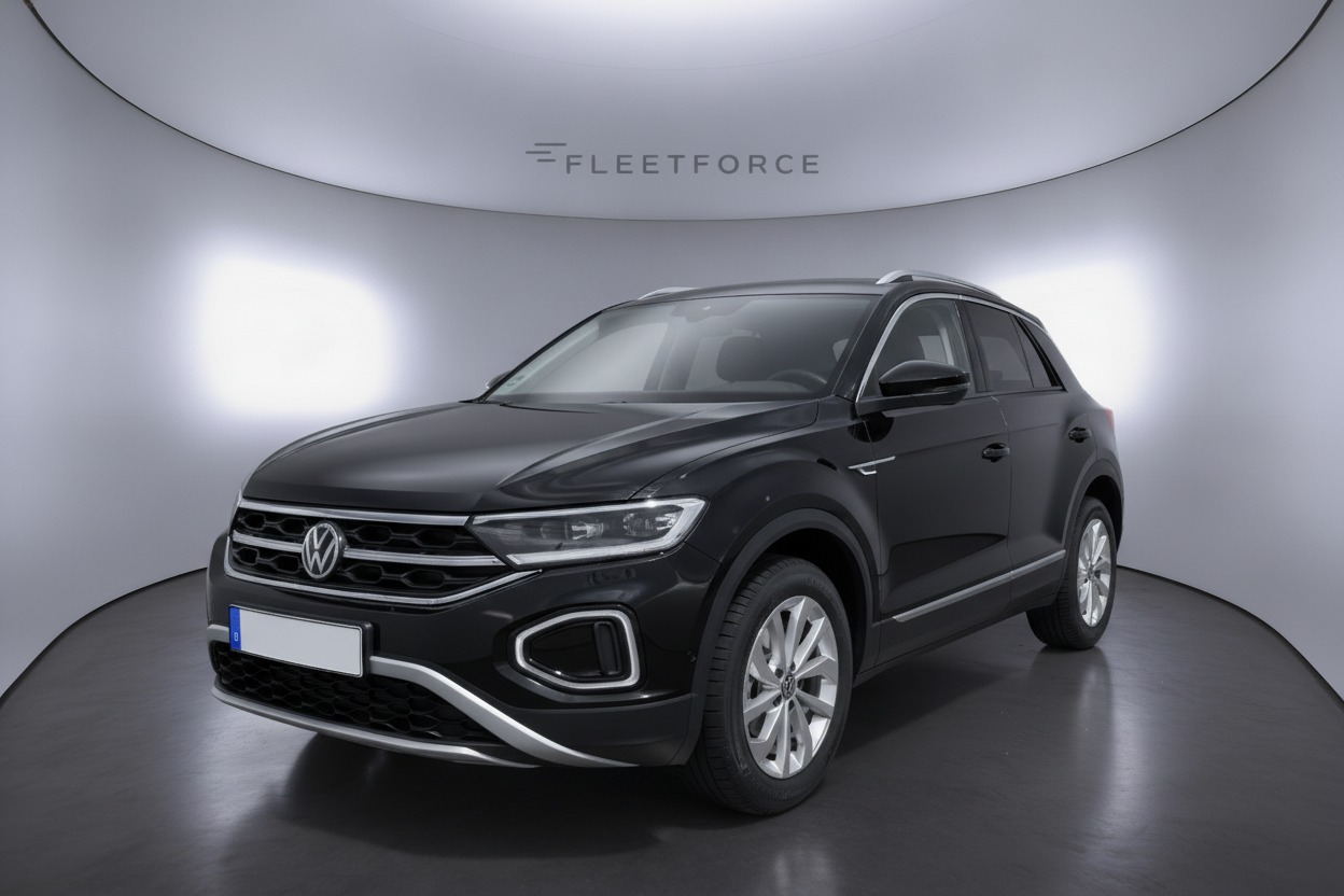VW T-Roc 1.5 eTSI 110 kW R-Line in Schwarz