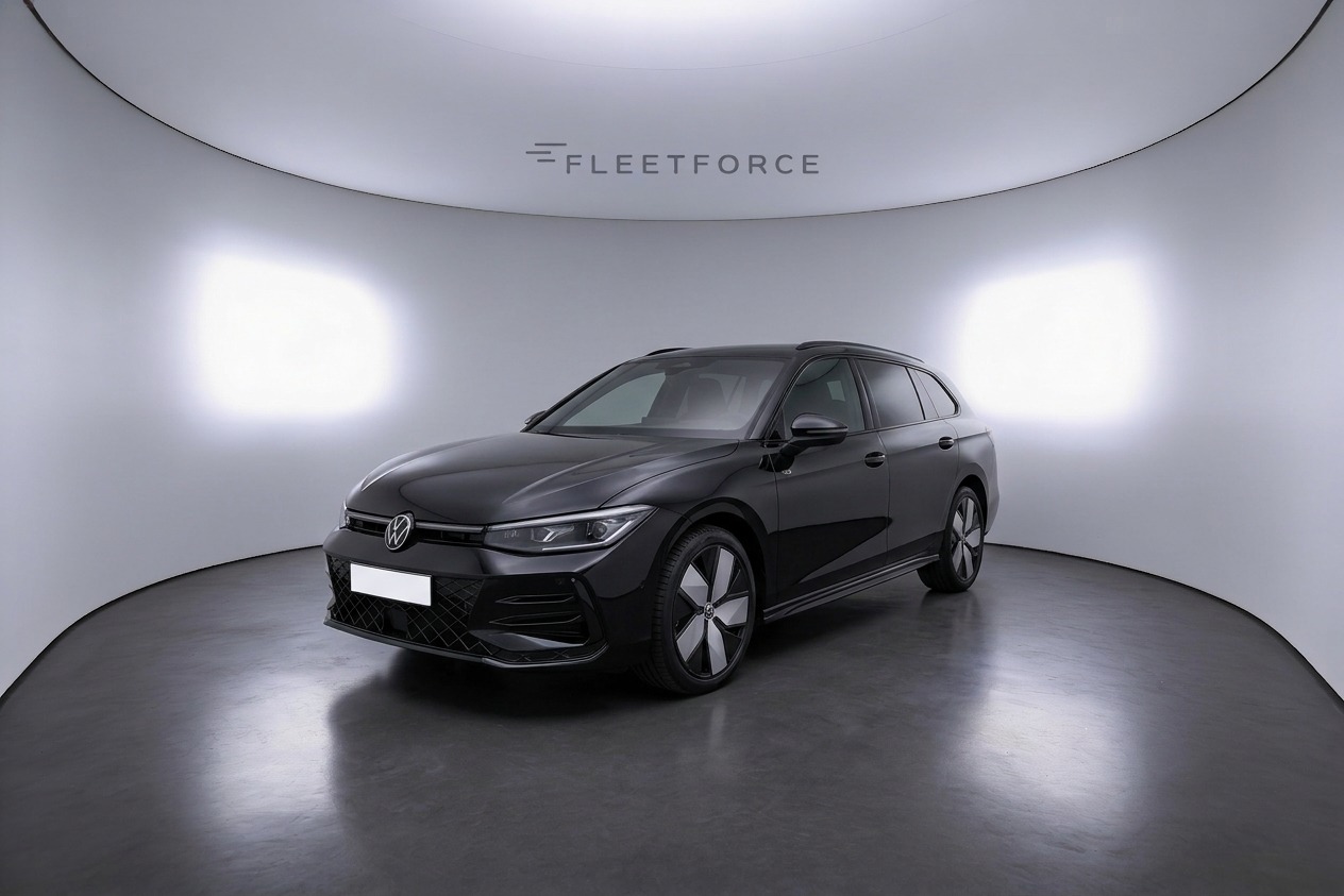 VW Passat Variant 2.0 TDI 142 kW 4Motion R-Line in Schwarz