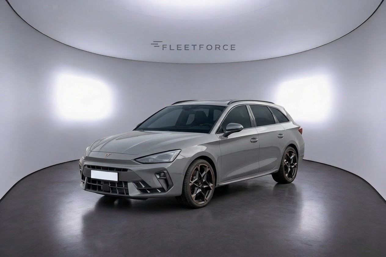 Cupra Leon 1.5 eTSI 110 kW in Grau
