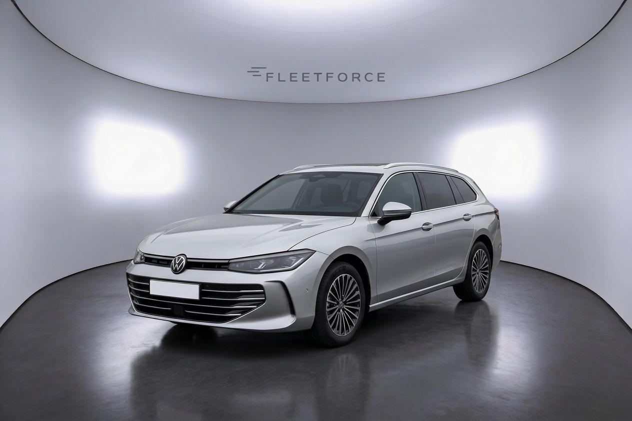 VW Passat Business in Silber