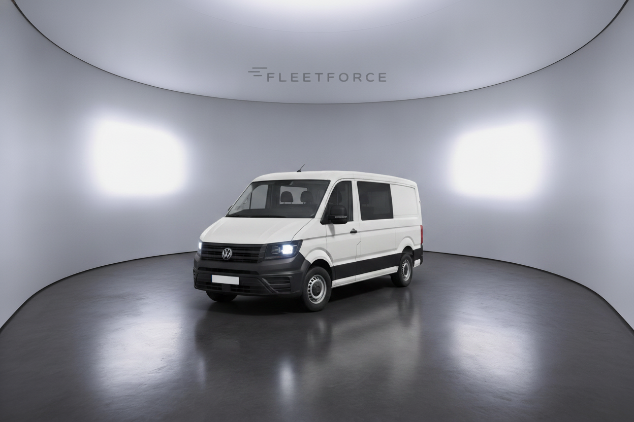 VW Crafter Kasten in Weiß