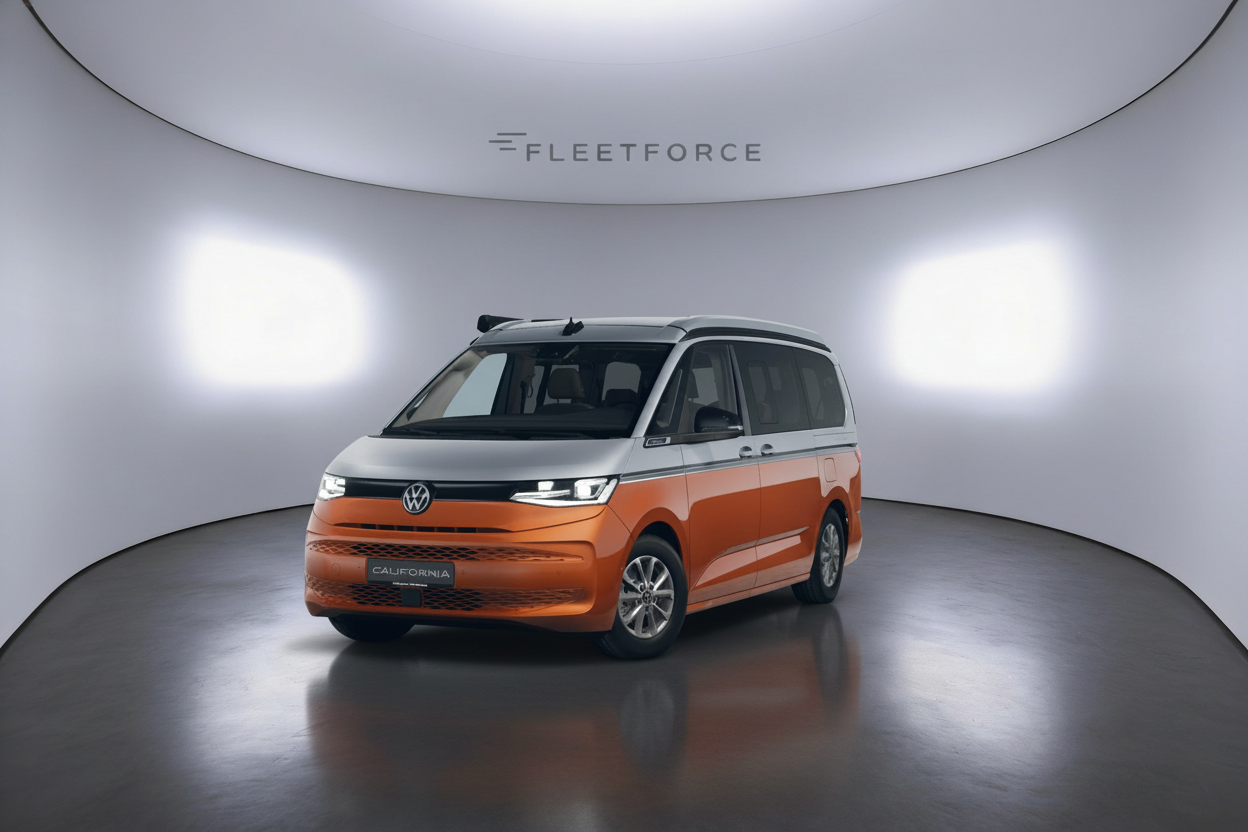 VW T7 California California Beach in Orange