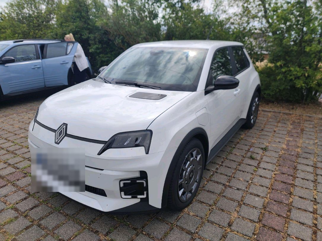 Renault 5 nach Waldbrunn