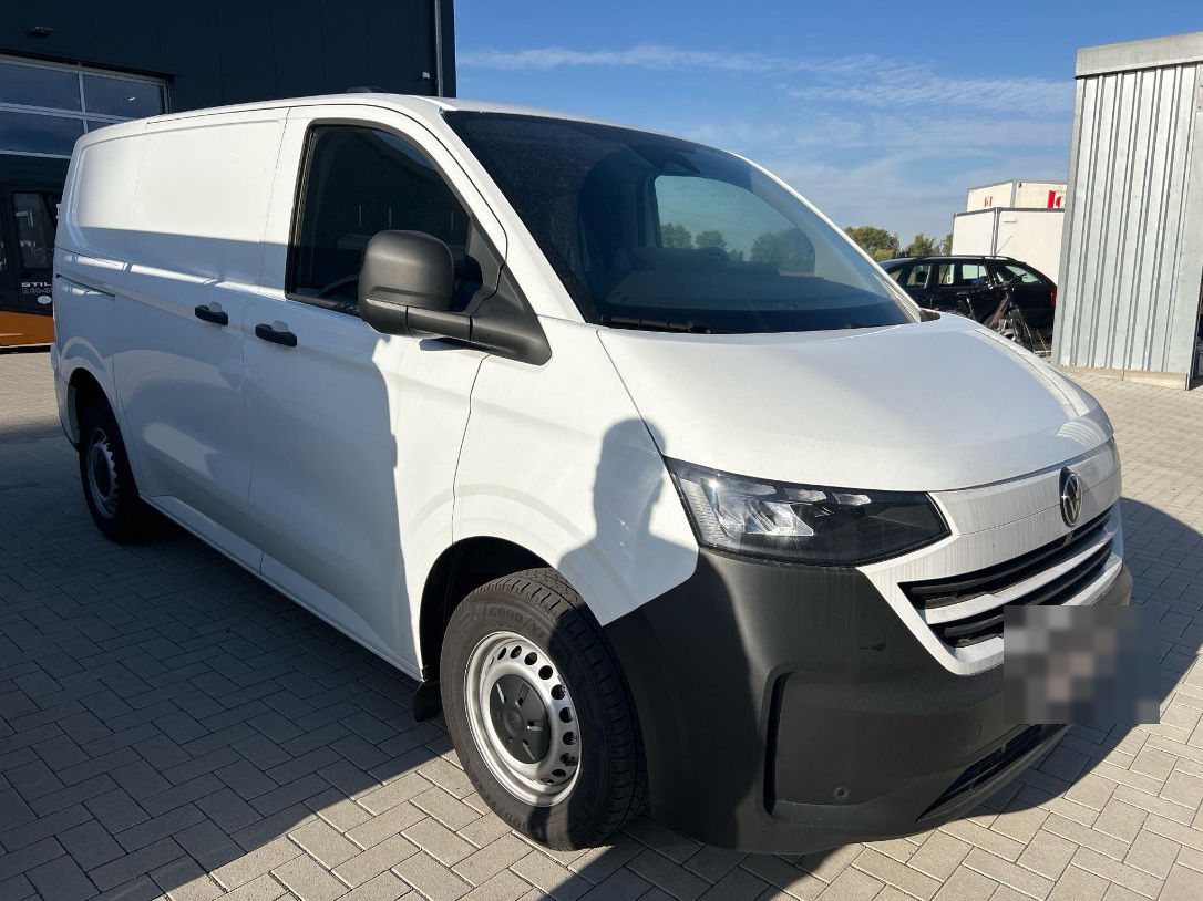 VW Transporter nach Dettenheim